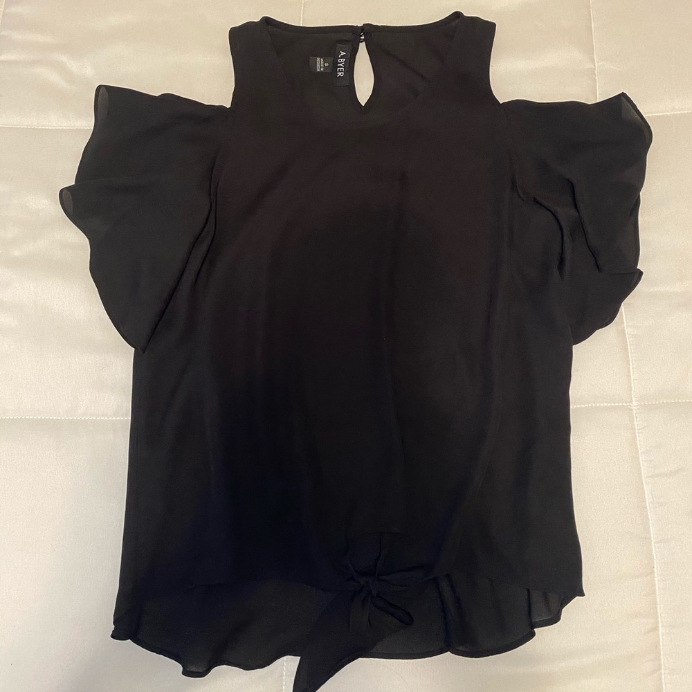 a. byer cold shoulder tie front blousy tank